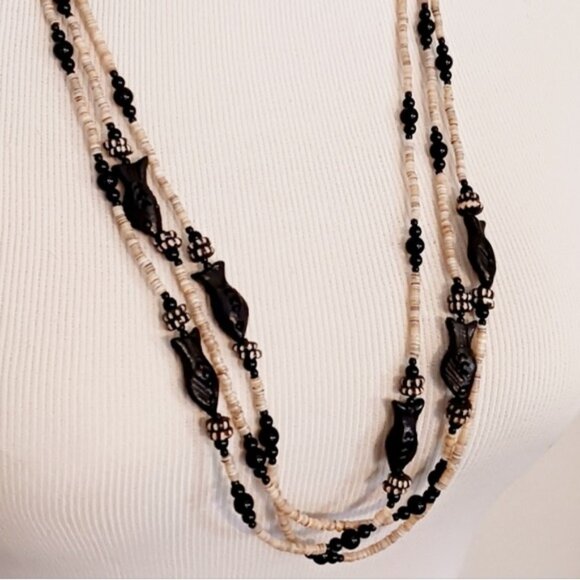 Vintage Zuni Fetish Fish Necklace – Handcrafted Multi-Strand Heishi & Jet/Black - Picture 1 of 8